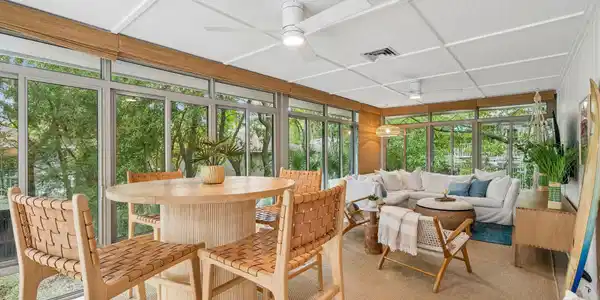 28 Twin Oaks Lane