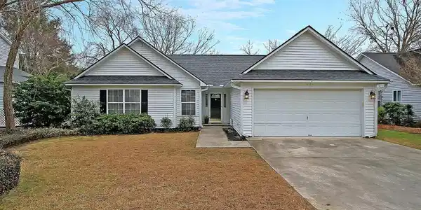 1027 Wayfarer Lane, Charleston SC 29412