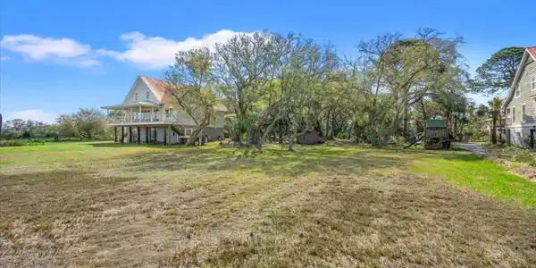 Image 2: Build Your Dream Home Here!!!