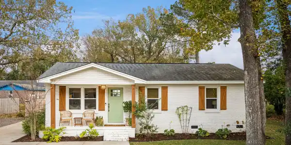 810 Playground Road