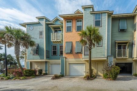 1012 Lighterman Way