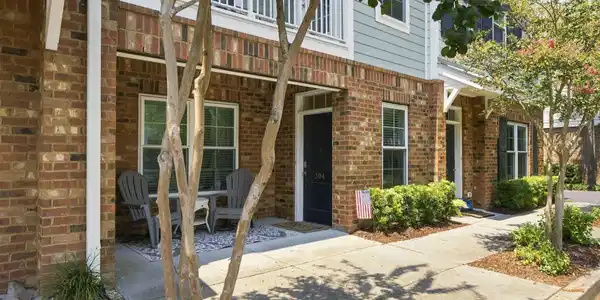 Image 3: 4-web-or-mls-DSC03608