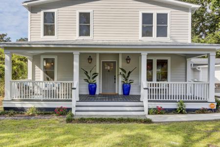 425 Riverland Drive