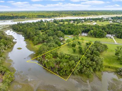 2963 Anchor Watch Drive Drive, Wadmalaw Island SC 29487