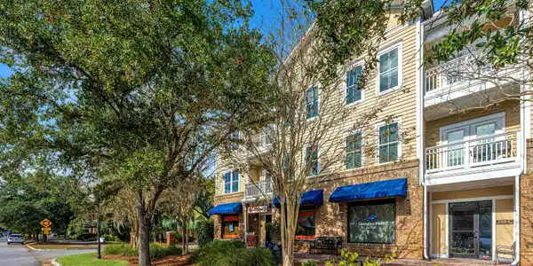 280 Seven Farms Drive # 304, Charleston SC 29492
