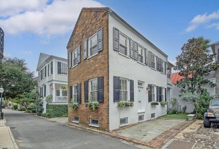 9 Lamboll Street