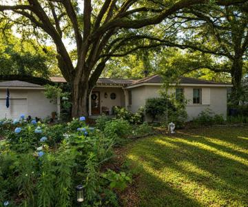 971 Cliffwood Drive
