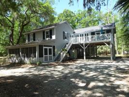 8996 Palmetto Road