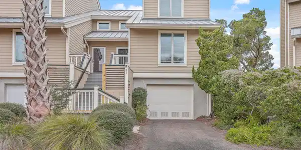 21 Linkside Court, Isle of Palms SC 29451
