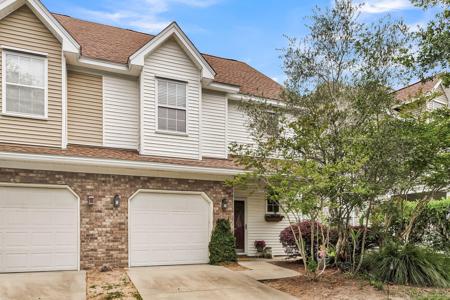 1504 Royal Colony Road