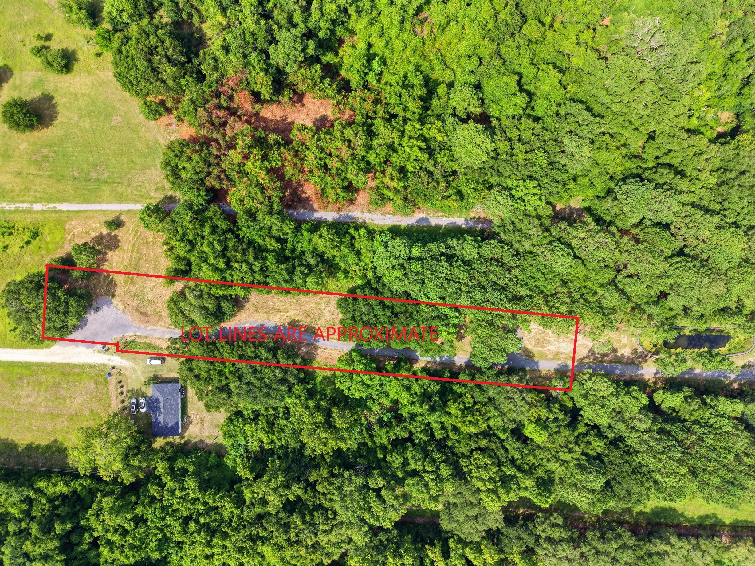 Image 2: Aerial with Approximate Lot Lines