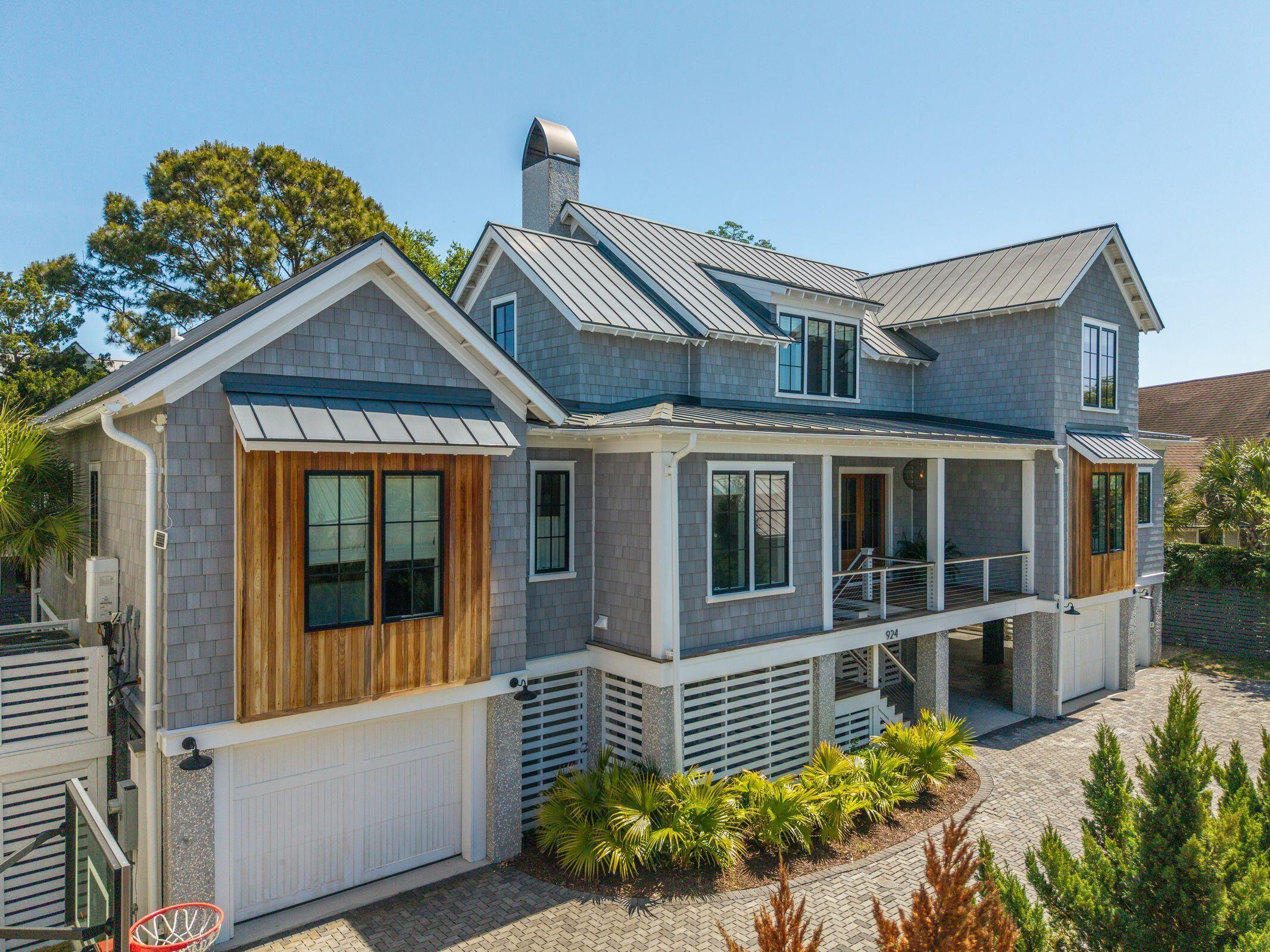 Image 2: mls_924PittSt-KeenEyeMarketing-002