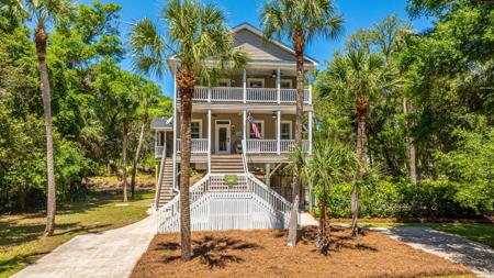 607 Jungle Road