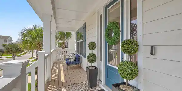 Image 3: Front Porch