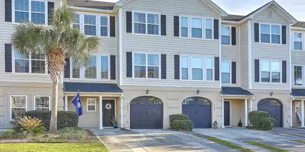 2886 Woodland Park Drive