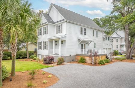 452 Woodland Shores Road
