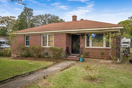 1774 Lady Ashley Street