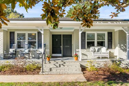 1200 Island View Drive