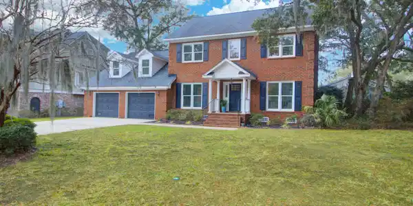 867 Parrot Creek Way