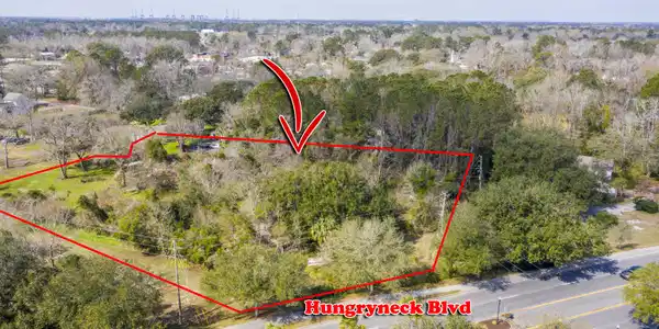 1748 Halls Pond Road