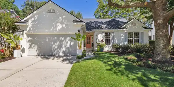 209 Cobblestone Way