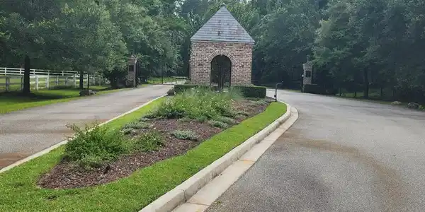 Image 3: Main Gate