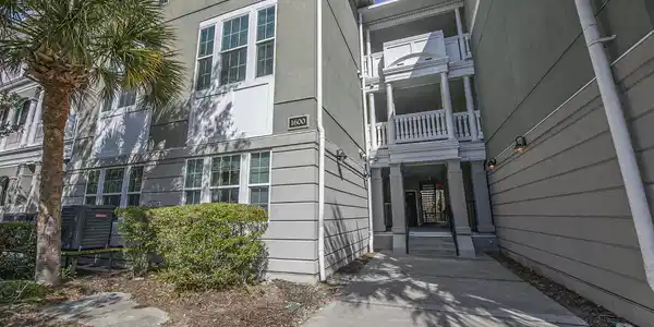 1622 Telfair Way
