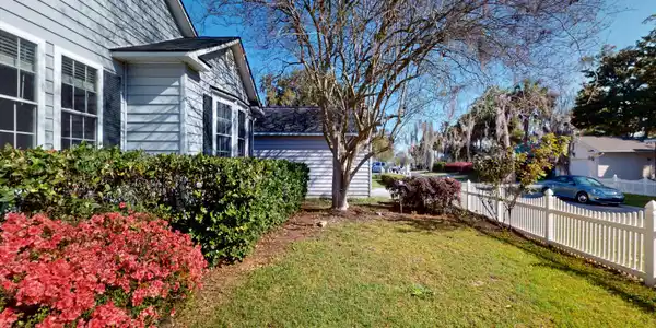 Image 3: 46-White-Pond-Boulevard-03262026_222315