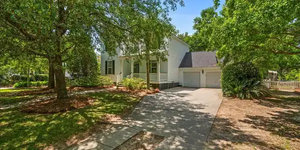 2209 Daniel Island Drive