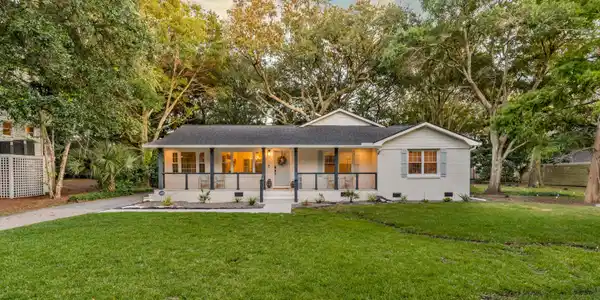 3500 Hartnett Boulevard