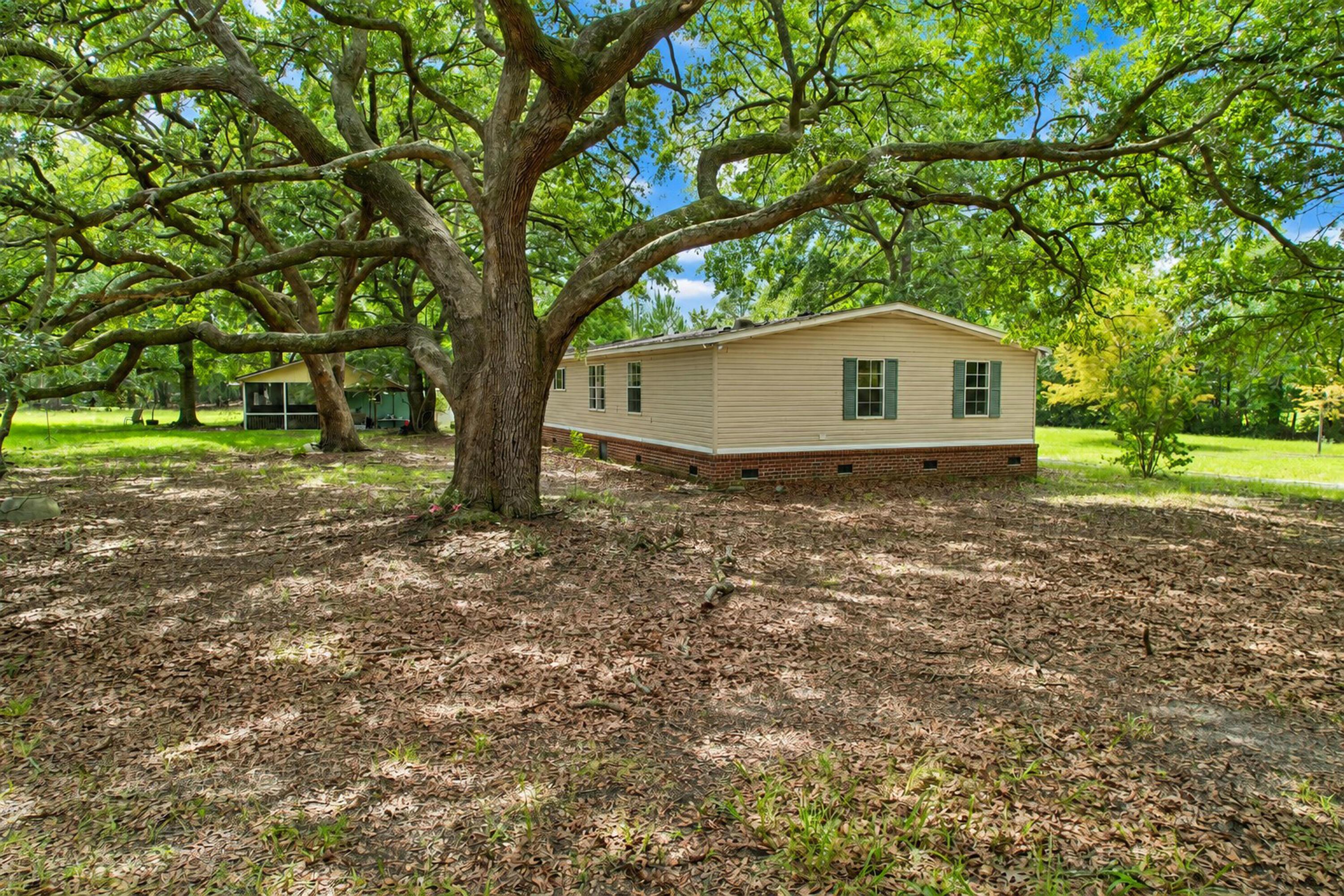 Image 3: 1654 Boyd N Hayes Rd -Tidalcreekphoto- (