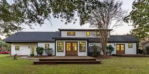 1012 Fort Sumter Drive