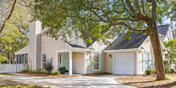 374 Fern House Walk, Mount Pleasant SC 29464