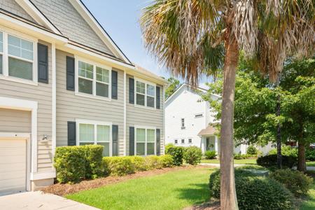 2133 Oyster Reef Lane