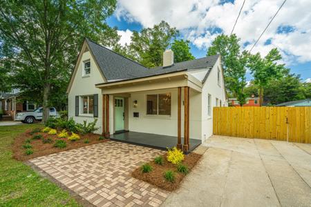 13 Riverdale Drive
