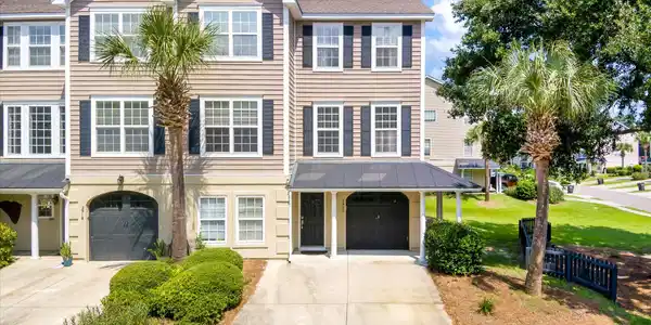 2923 Woodland Park Drive