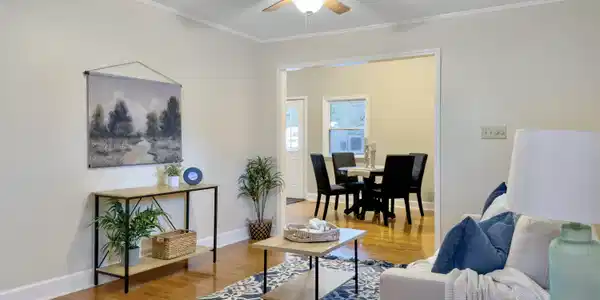 17 Riverdale Drive