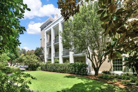 67 Legare Street