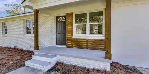 1054 Leeward Avenue, Charleston SC 29412