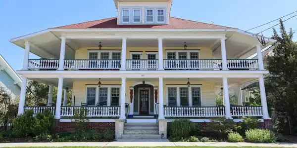109 E Aster Road