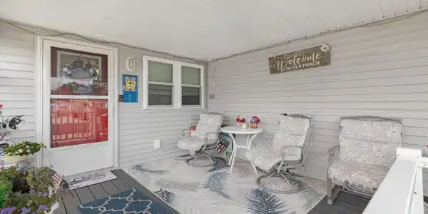 329 Grande Boulevard