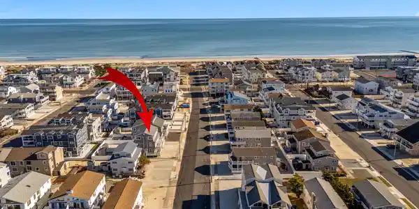123 32nd Street