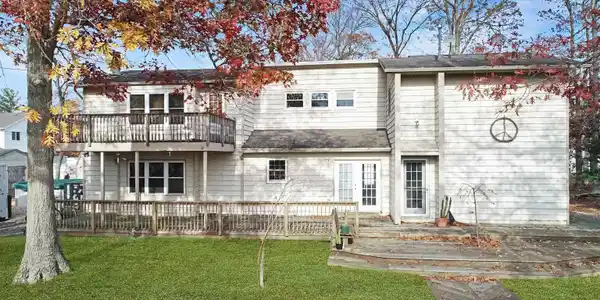 116 Davis Road