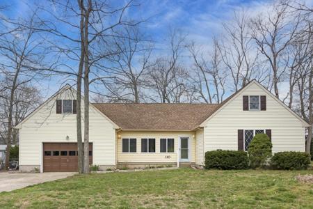 110 Holly Drive