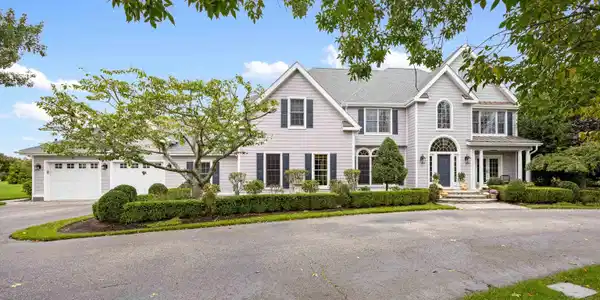 26 Taylor Lane