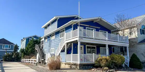 386 24th Street
