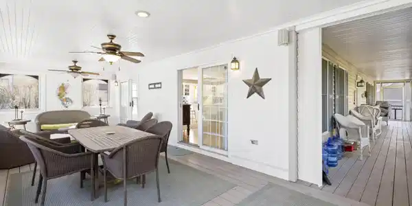 111 Stevens Street