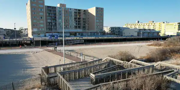 1900 Boardwalk