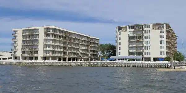 500 Bay Avenue