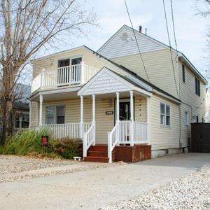 623 W Spruce Avenue